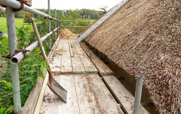 advantages of Grazeley Green thatch roofing